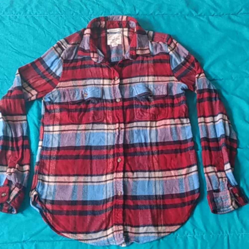 American Eagle Outfitters soft flannel shirt.